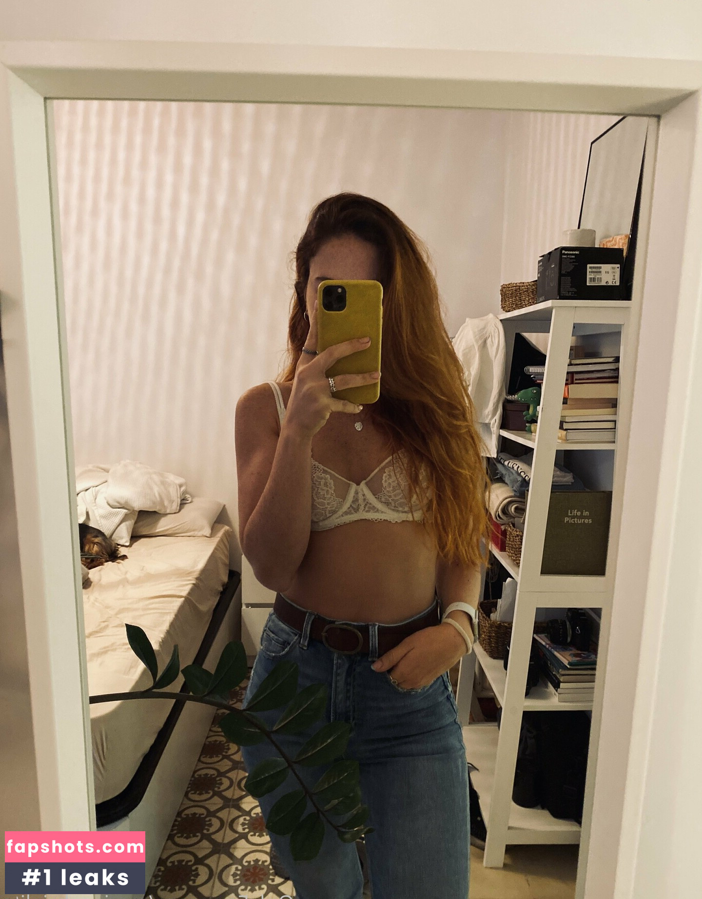 Maria Gabrielita gallery photo #3