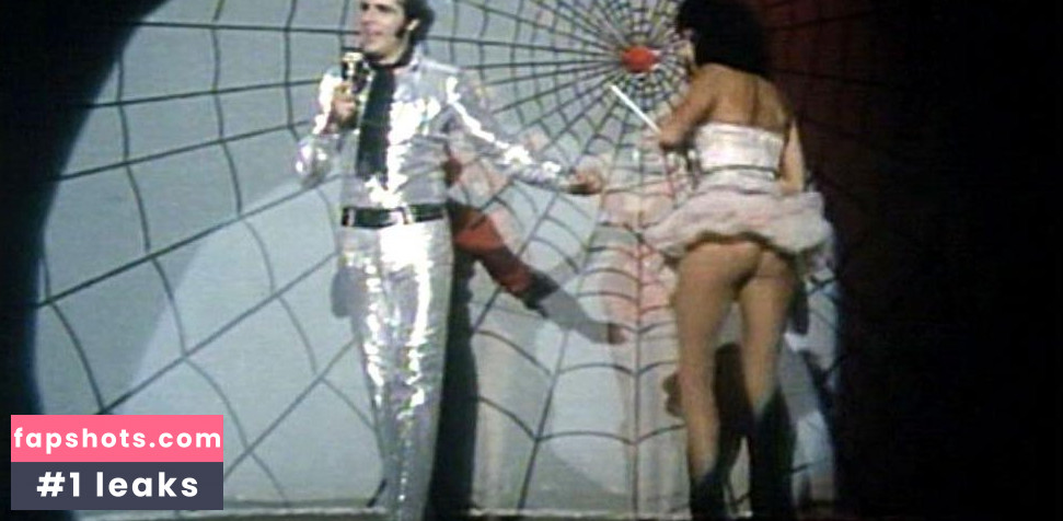 Maria Grazia Buccella Nude Leaks OnlyFans Photos #4 - LeakJerk