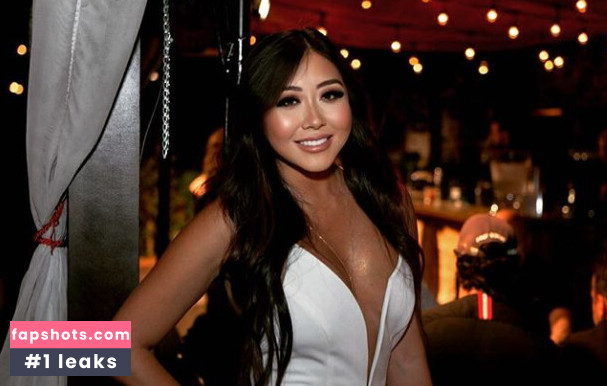 Maria Ho gallery photo #19