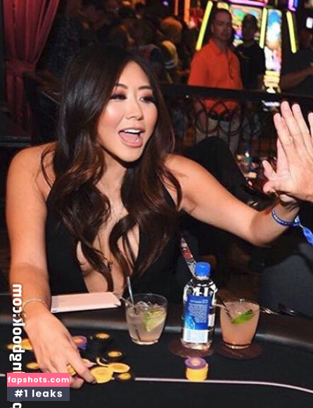 Maria Ho gallery photo #7