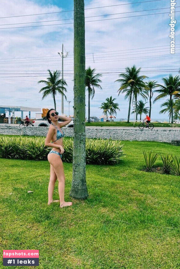 Maria Isadora gallery photo #6