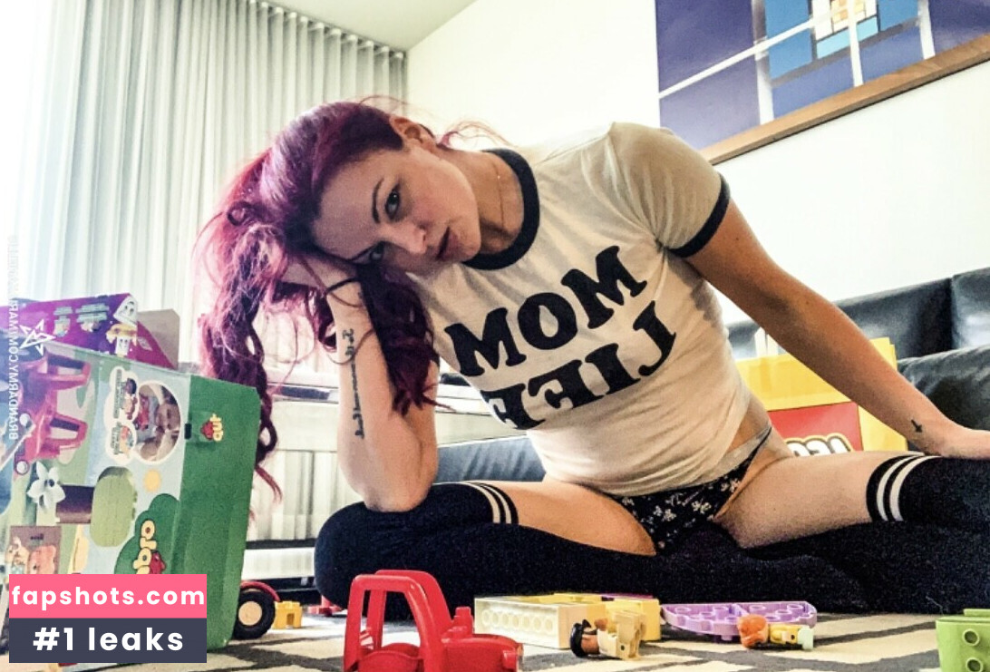 Maria Kanellis gallery photo #133