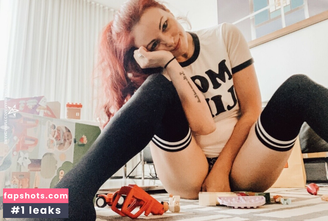 Maria Kanellis gallery photo #136