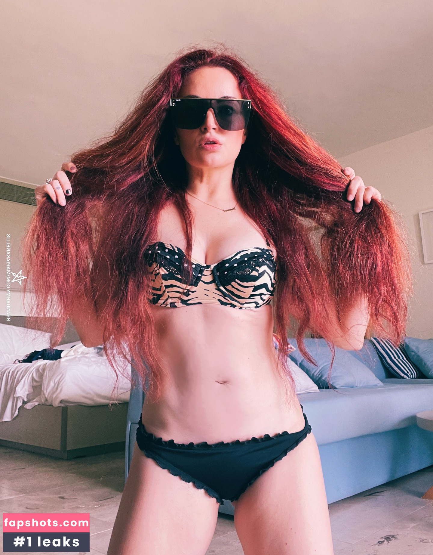 Maria Kanellis gallery photo #347