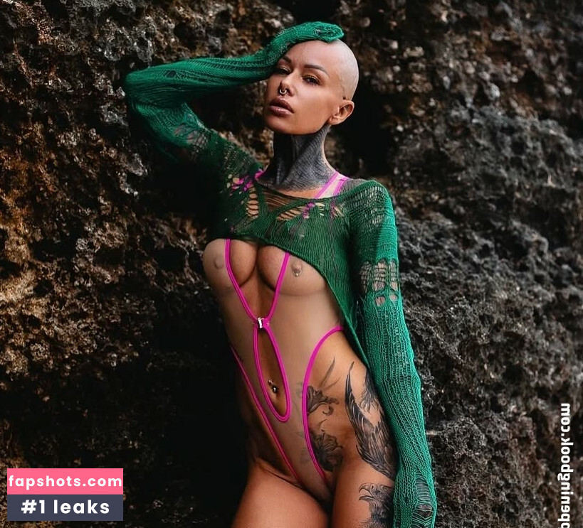 Maria Kasta gallery photo #2