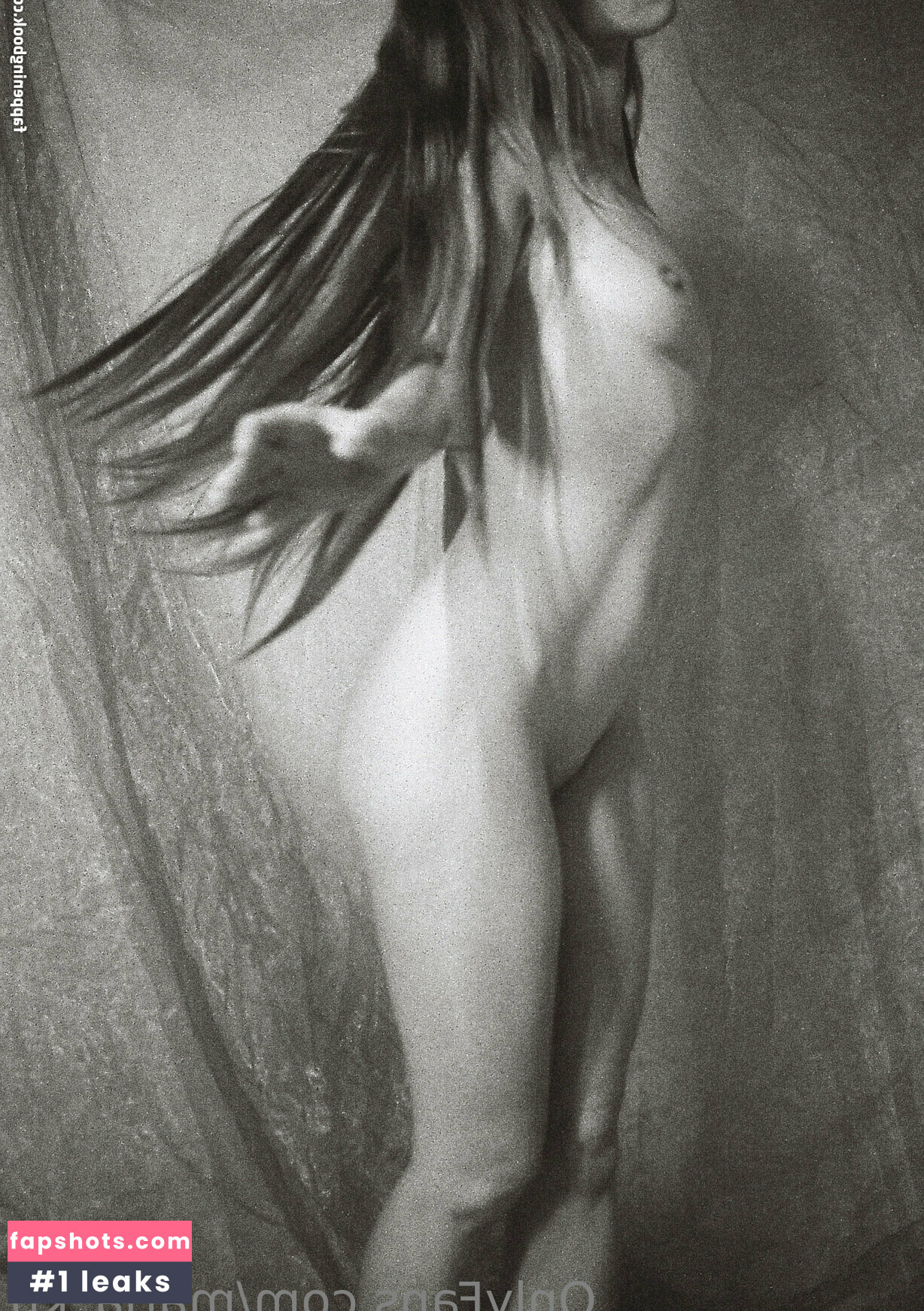 Maria Kn gallery photo #22