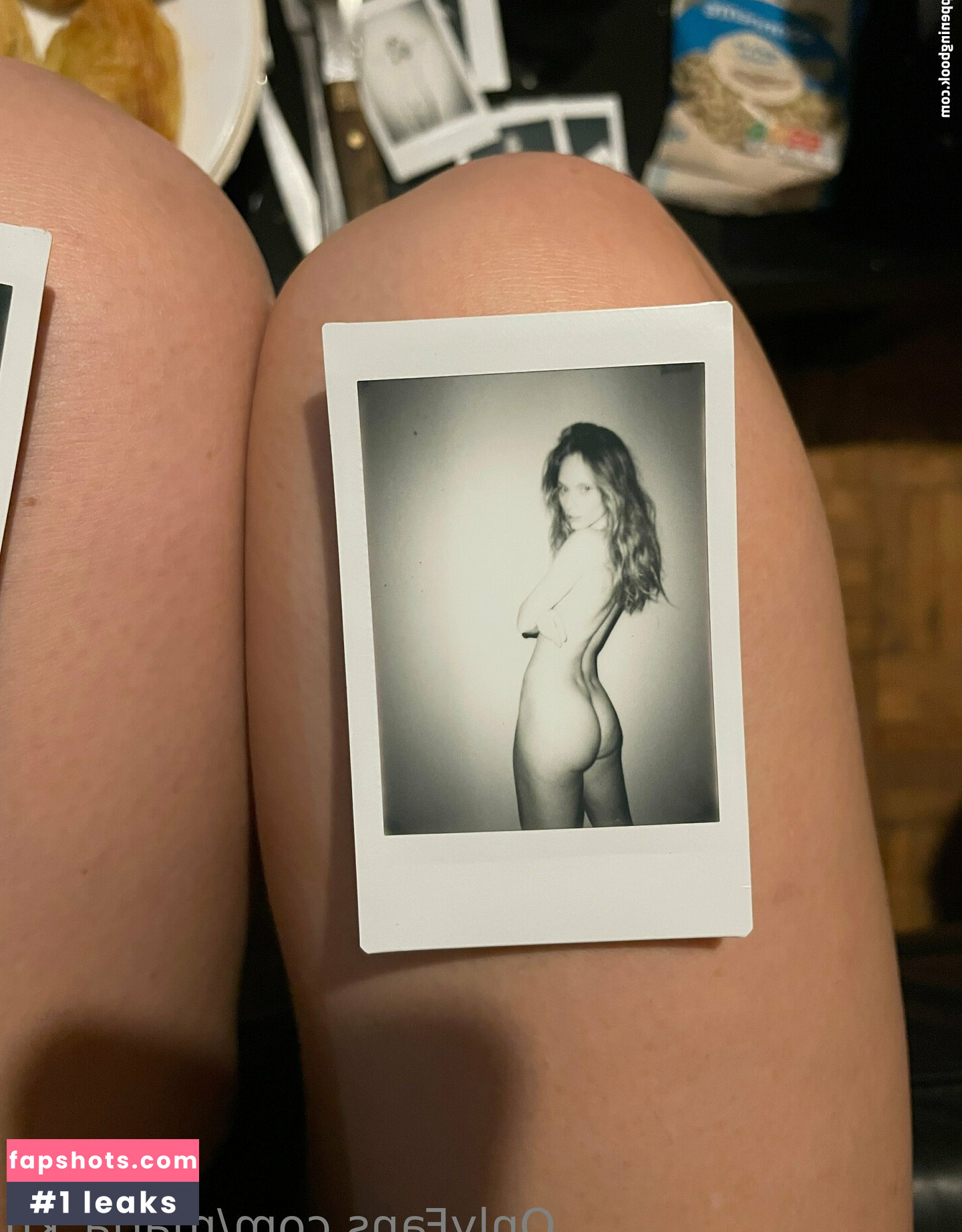 Maria Kn gallery photo #27