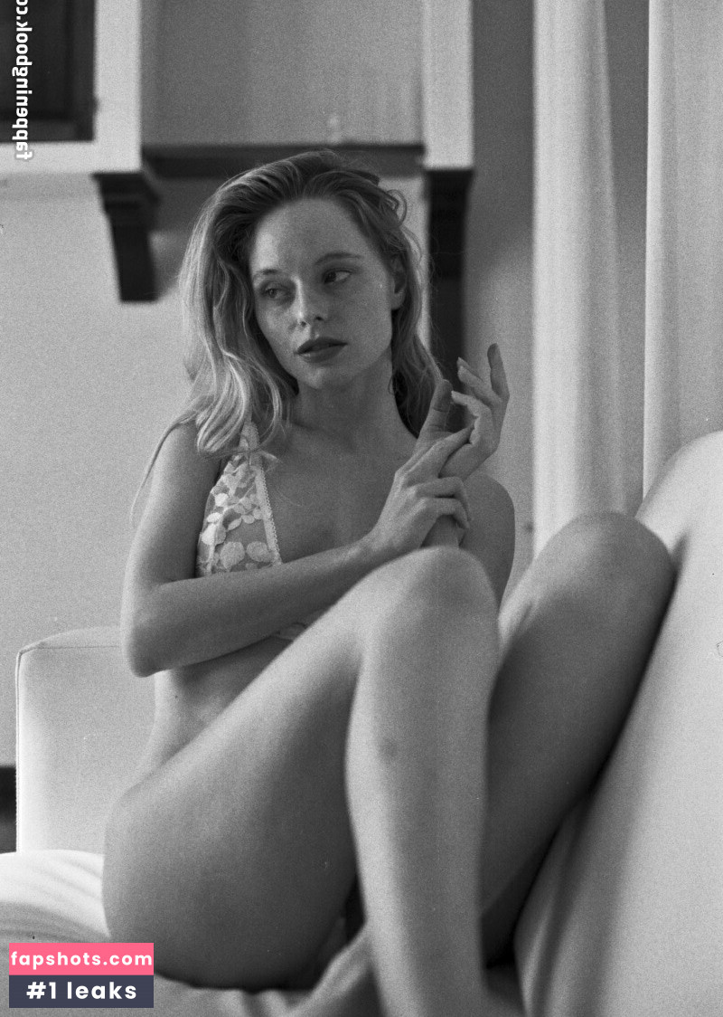 Maria Kn gallery photo #63