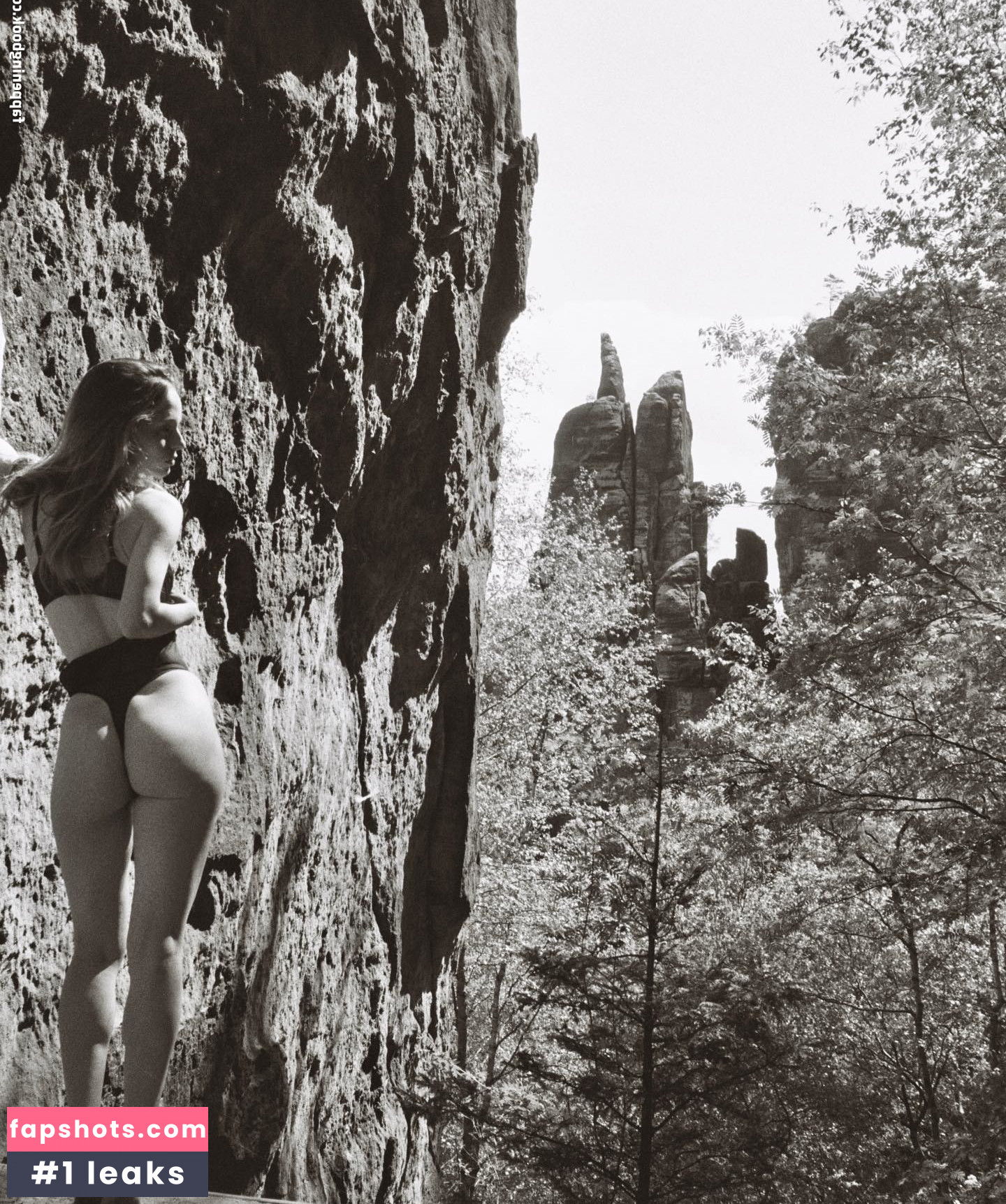 Maria Kn gallery photo #93