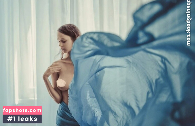 Maria Kompanets gallery photo #32