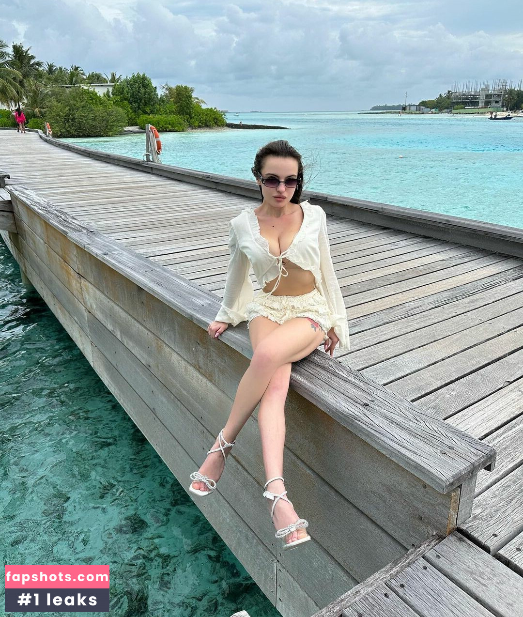 Maria Kooks gallery photo #13