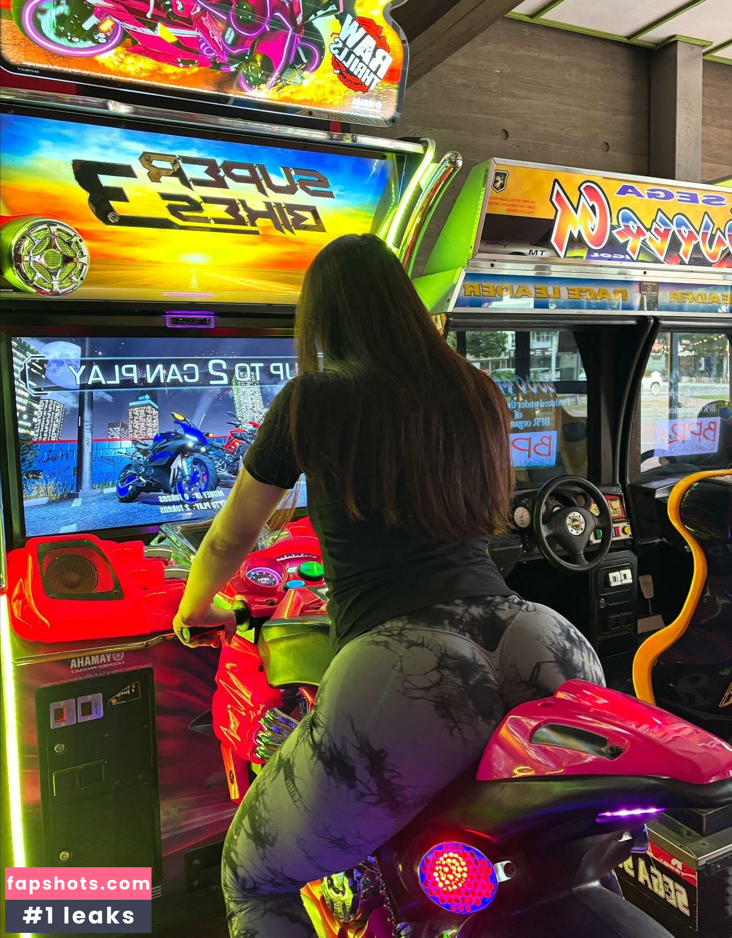 Maria Luz gallery photo #39