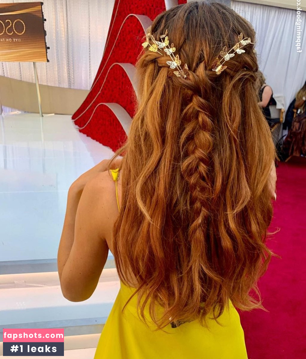 Maria Menounos gallery photo #218