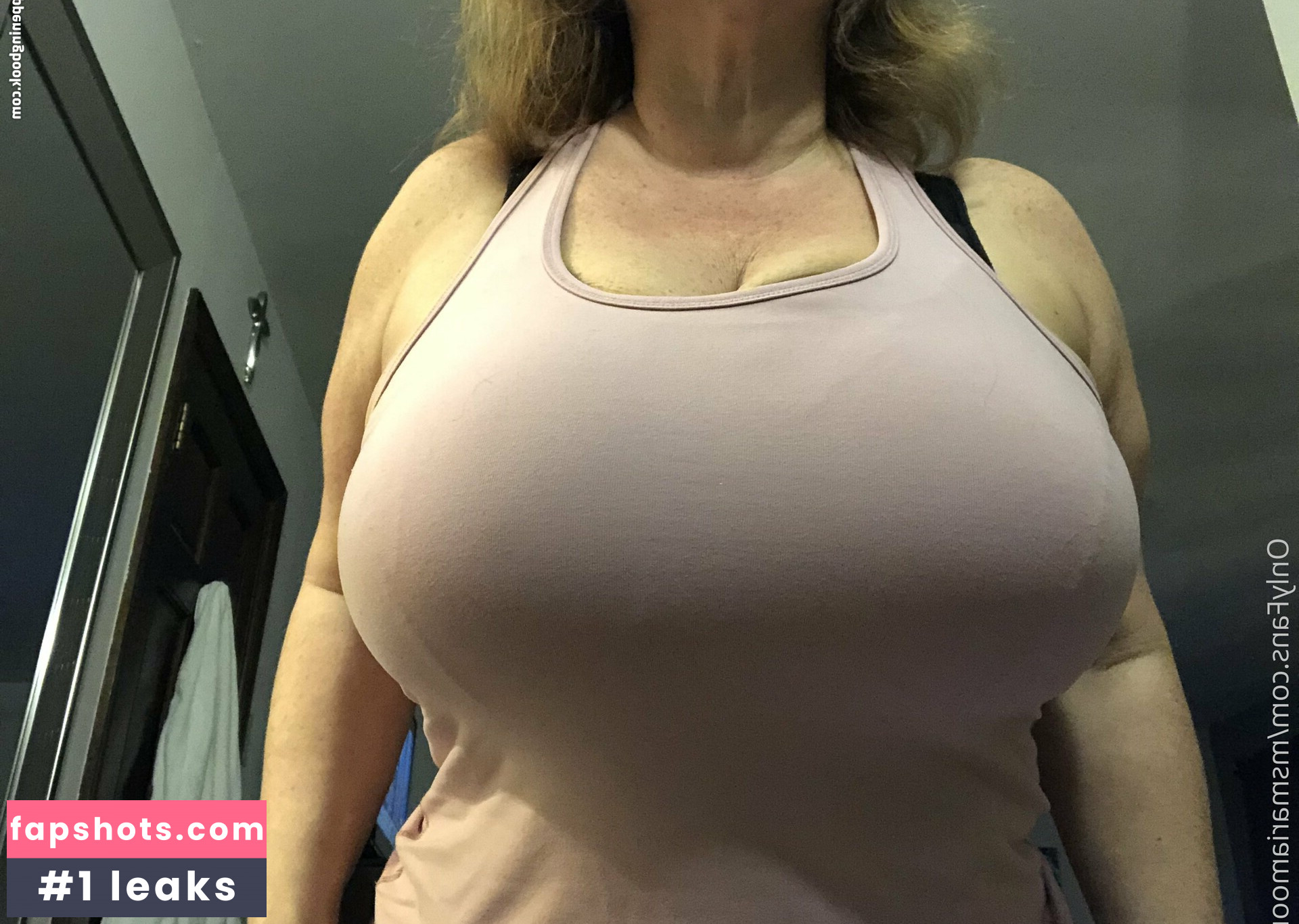 Maria Moore gallery photo #17