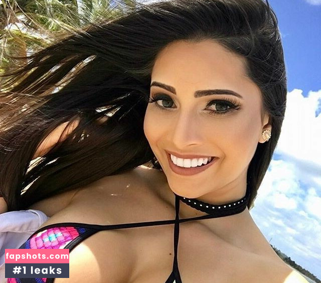 Maria Paiva gallery photo #12