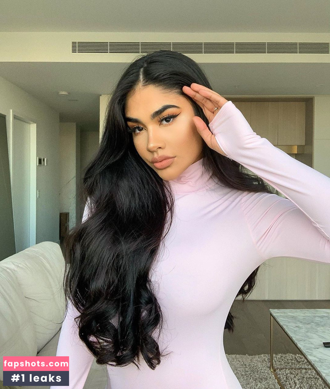 Maria Perez gallery photo #106