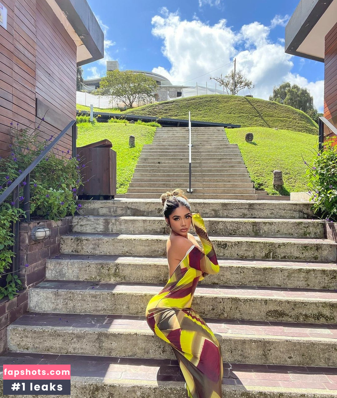 Maria Perez gallery photo #65