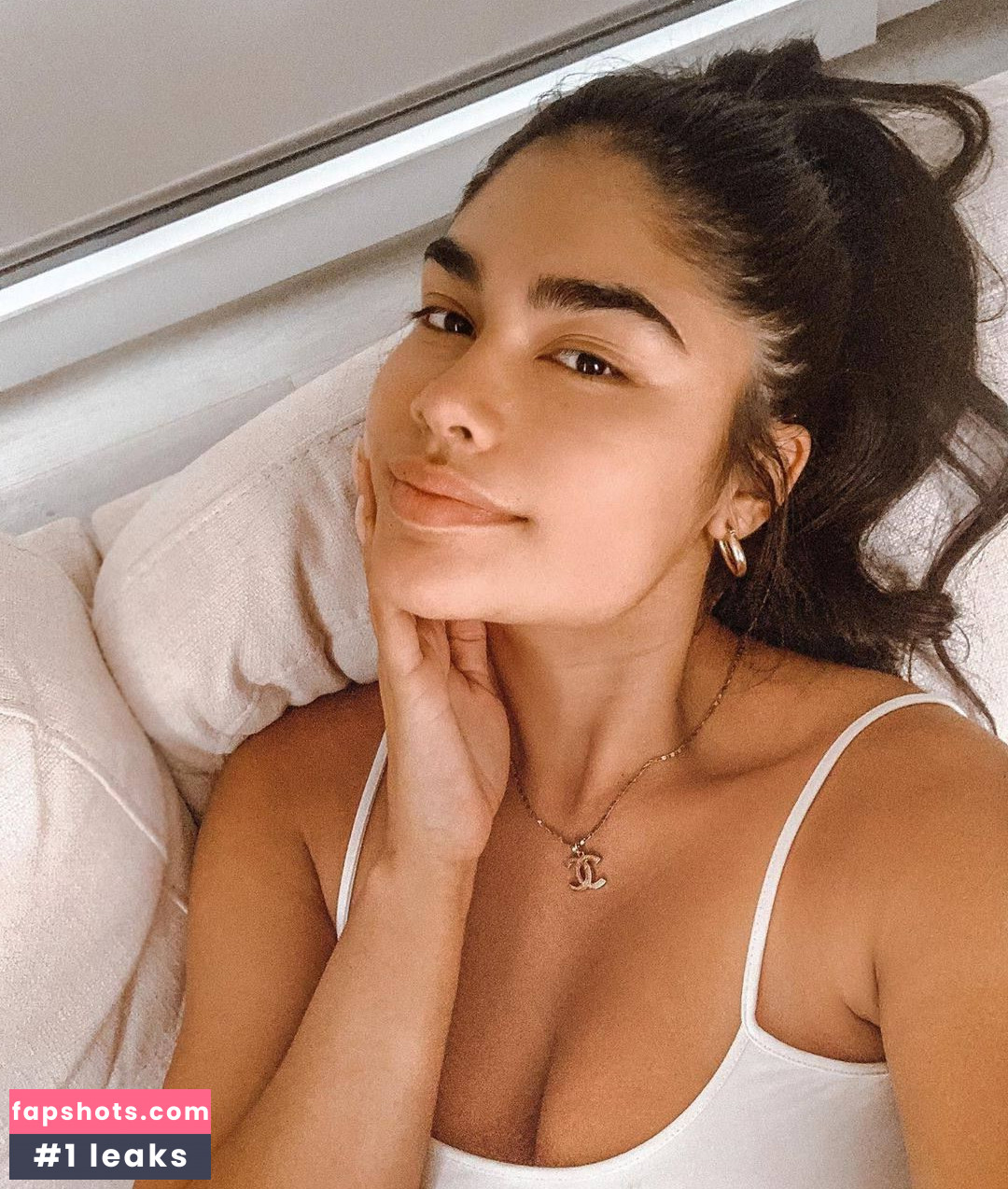 Maria Perez gallery photo #78