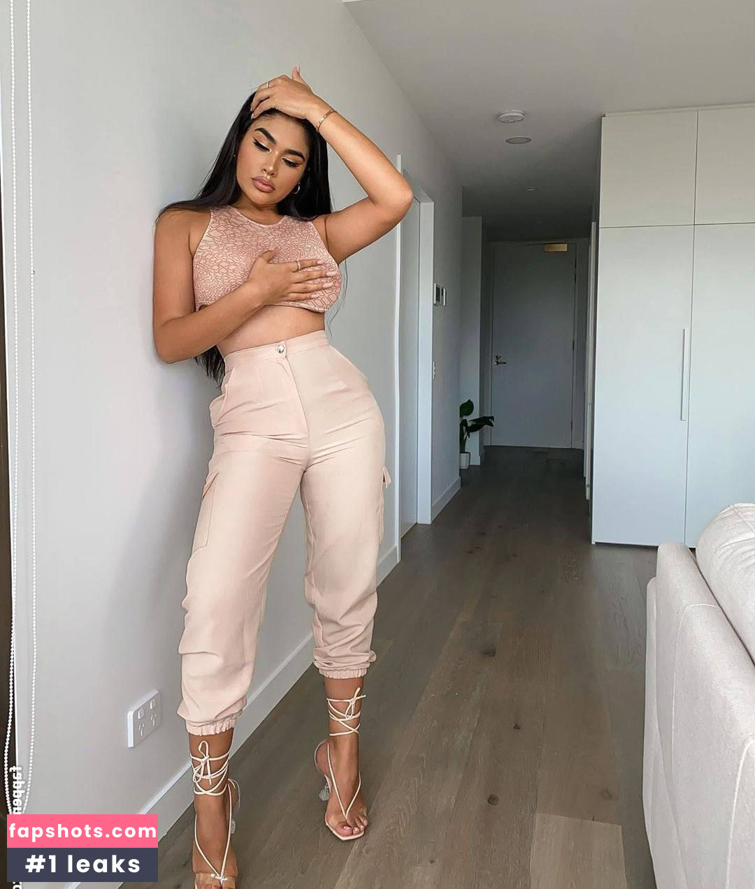 Maria Perez gallery photo #84