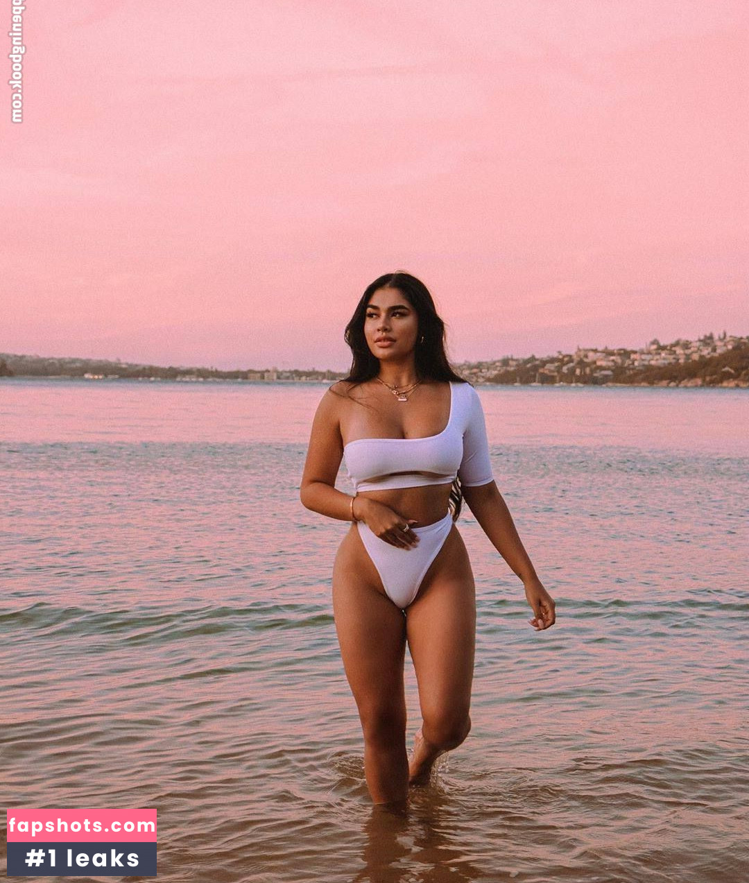 Maria Perez gallery photo #86