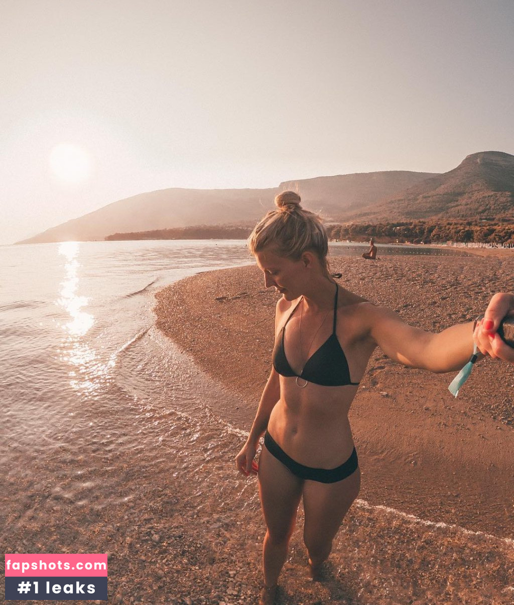 Maria Pettersson gallery photo #6