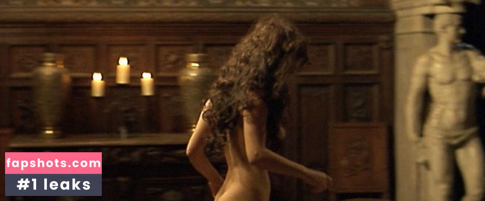 Maria Pitarresi gallery photo #6