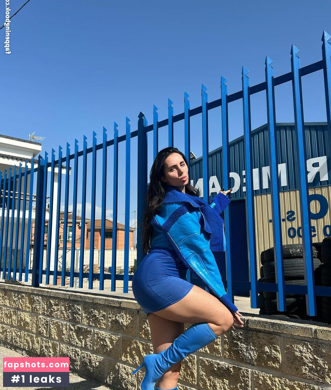 Maria Rodriguez gallery photo #38