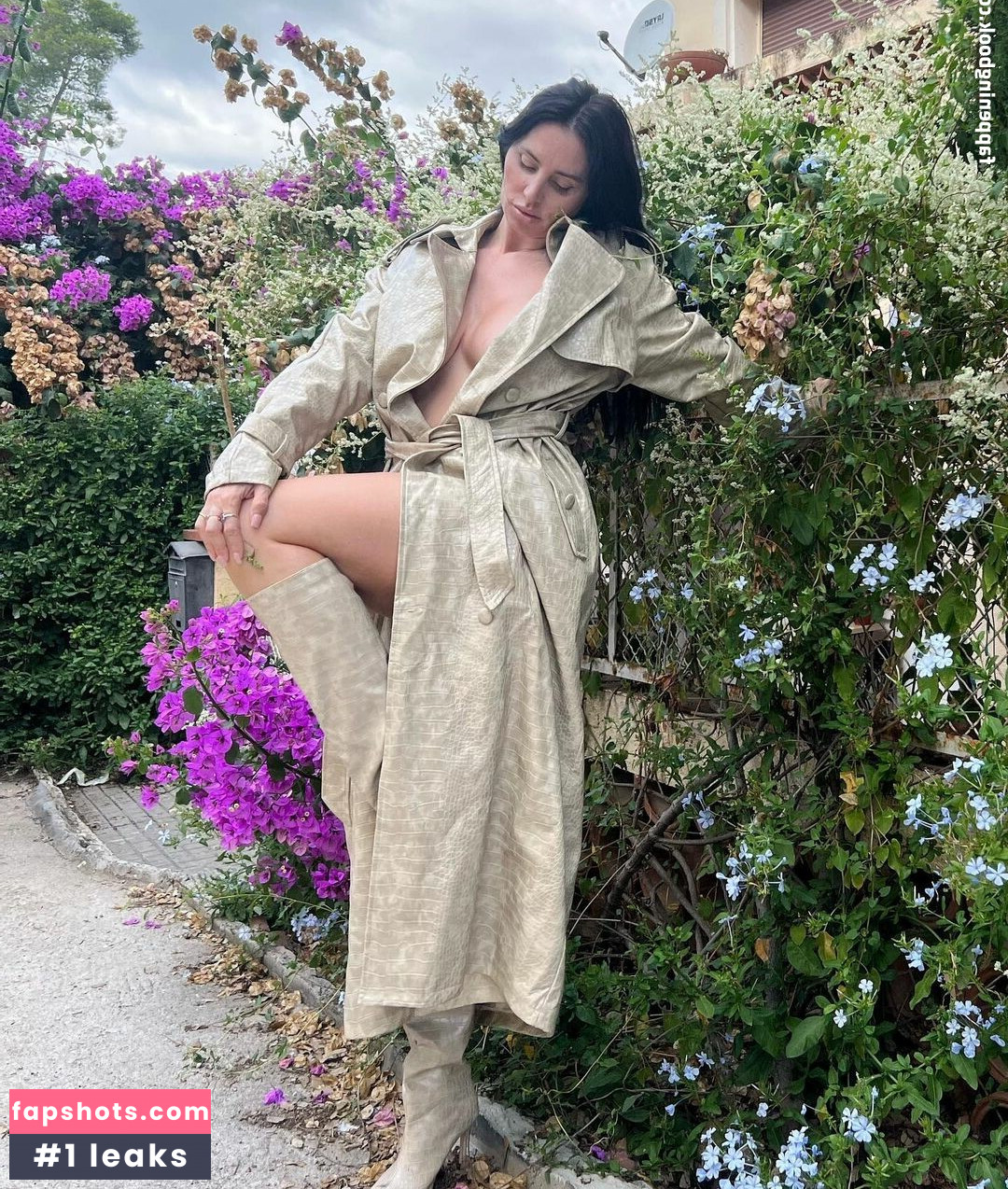 Maria Rodriguez gallery photo #44