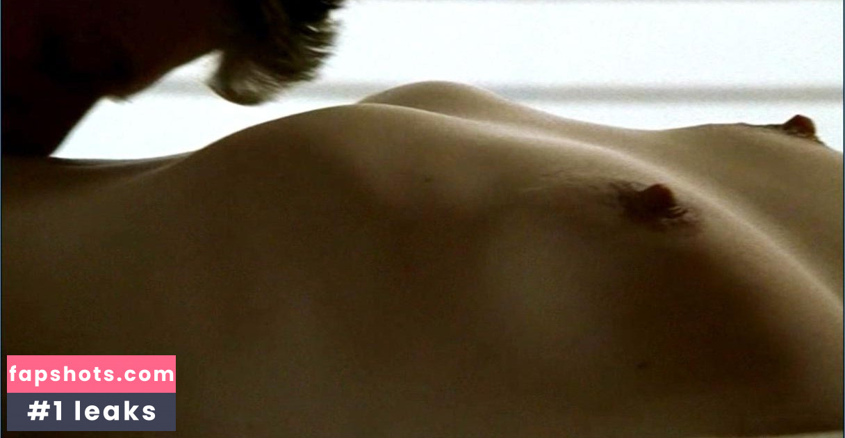 Maria Simon gallery photo #25