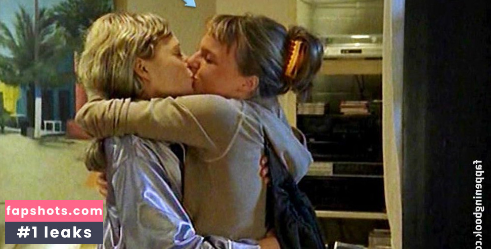 Maria Simon gallery photo #5