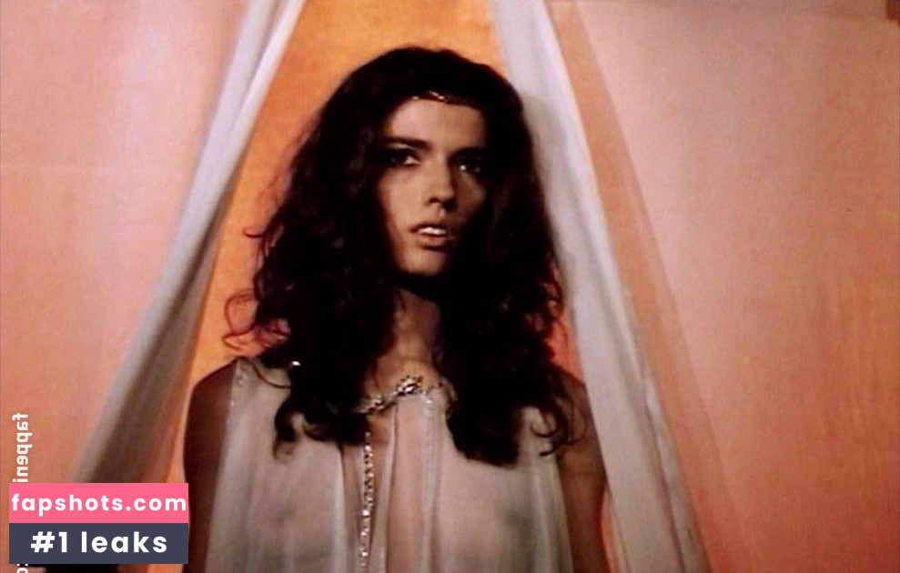 Maria Socas gallery photo #19