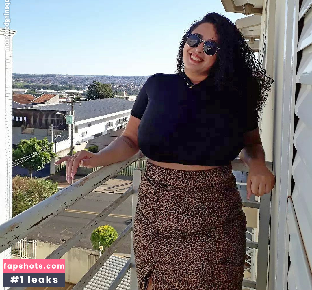 Maria T gallery photo #25