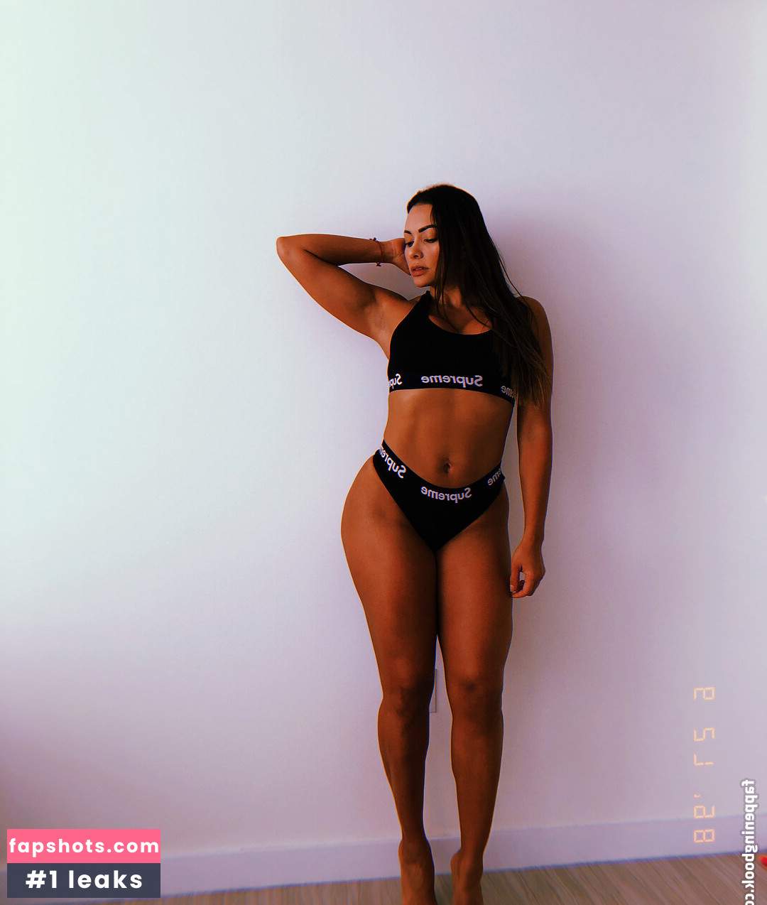 Maria Villalba gallery photo #35