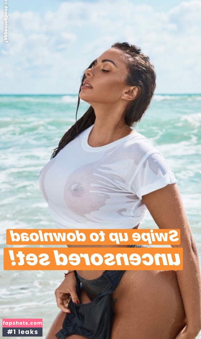 Maria Villalba gallery photo #44