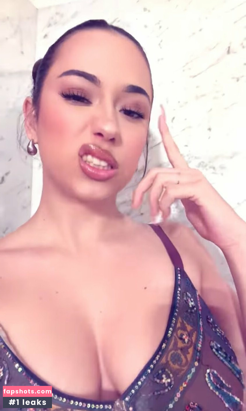 Maria Vittoria gallery photo #9