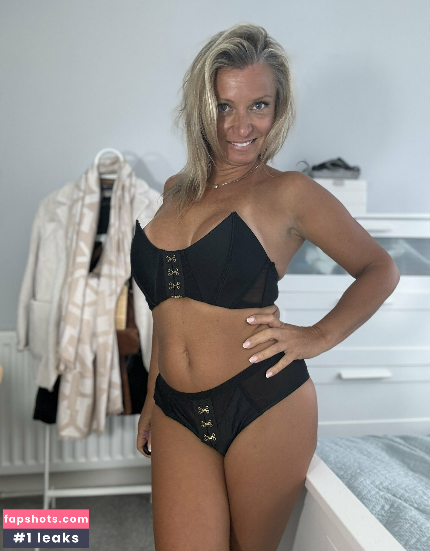 maria2221 gallery photo #3