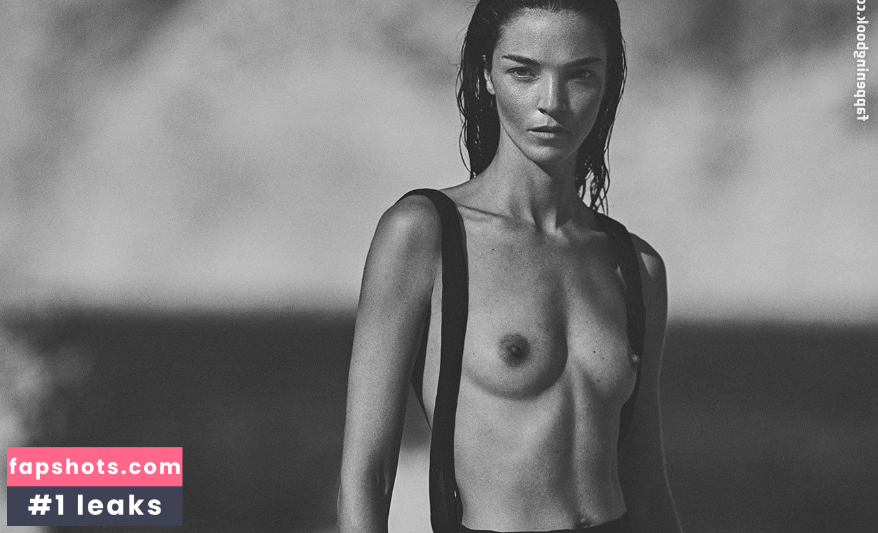 Mariacarla Boscono gallery photo #32