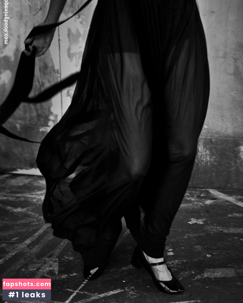 Mariacarla Boscono gallery photo #42