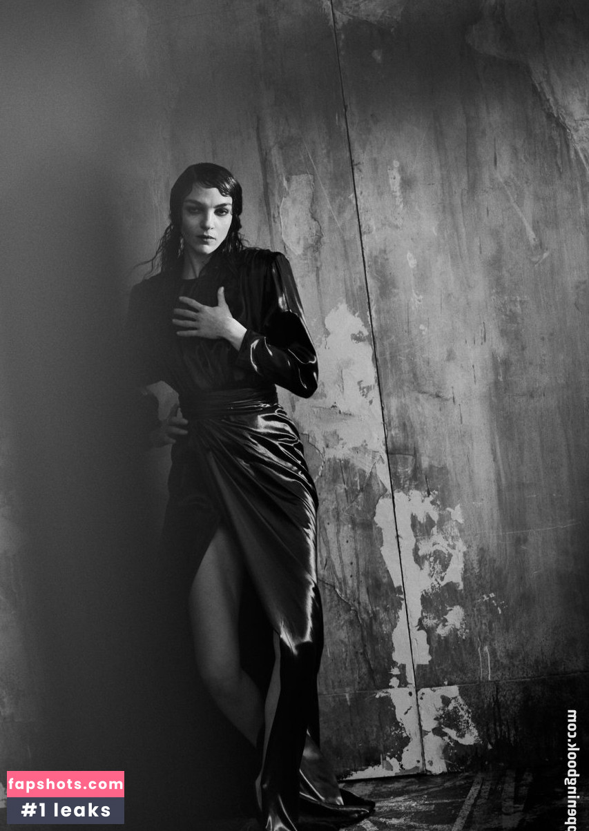 Mariacarla Boscono gallery photo #47