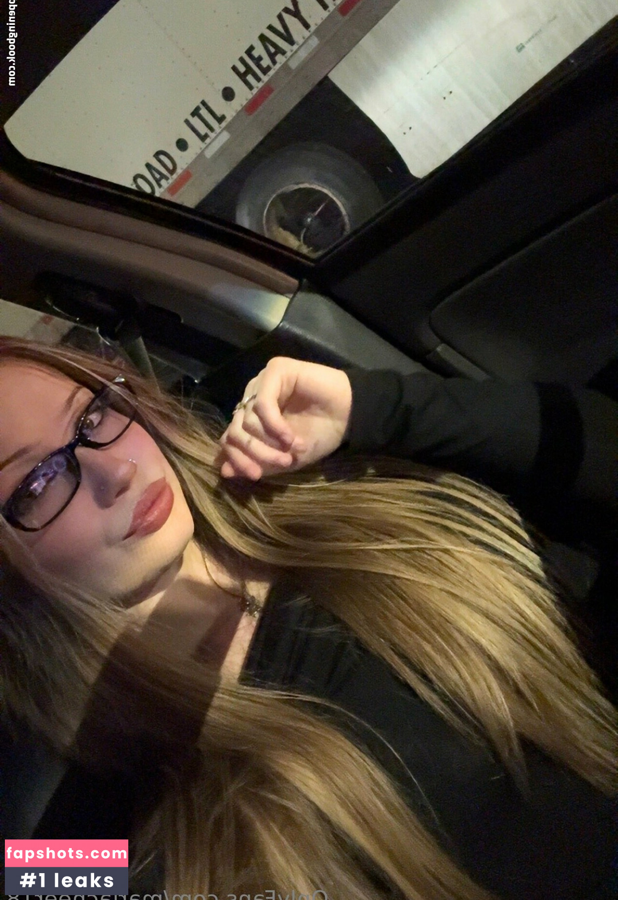 mariacheer18 gallery photo #2