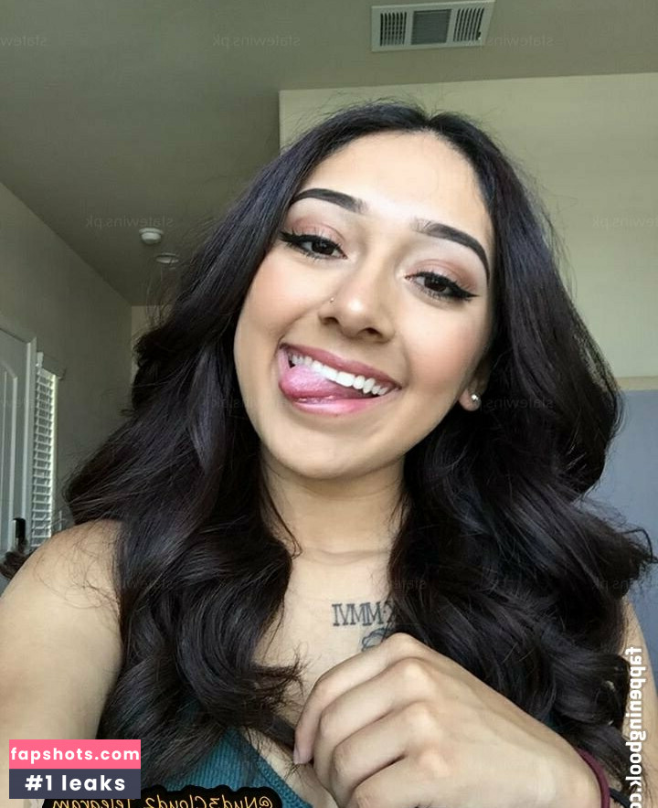 Mariah Castellanos gallery photo #2