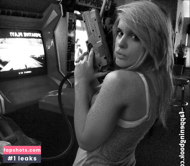 Mariah Mars gallery photo #10