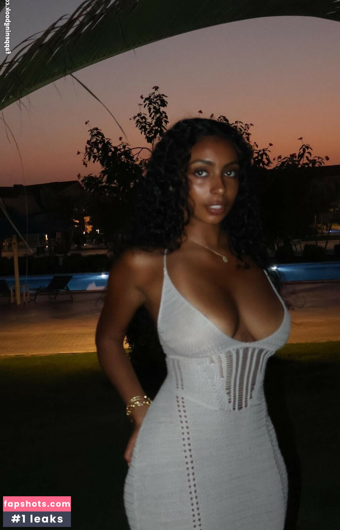 Mariahellie gallery photo #12