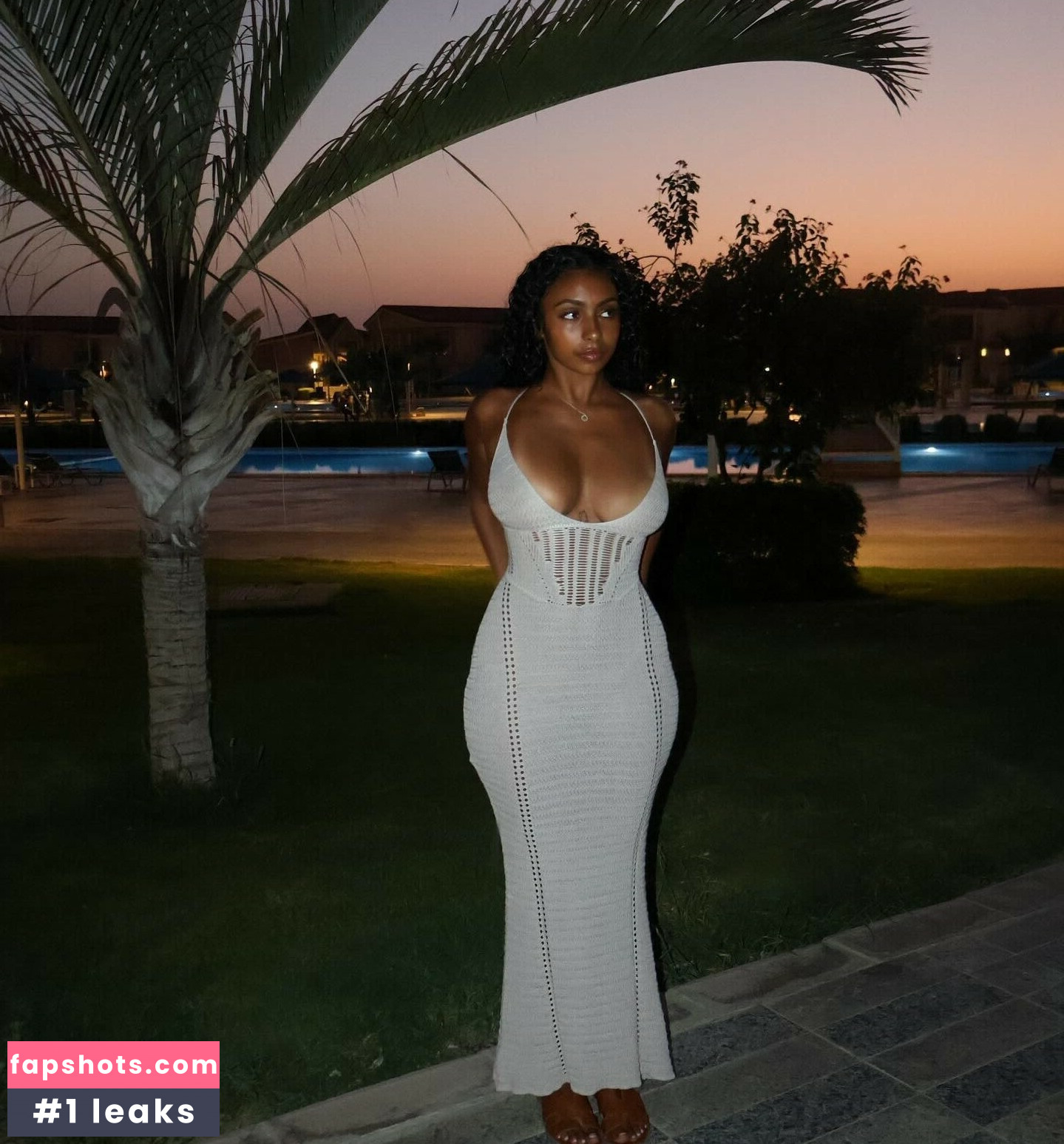 Mariahellie gallery photo #13