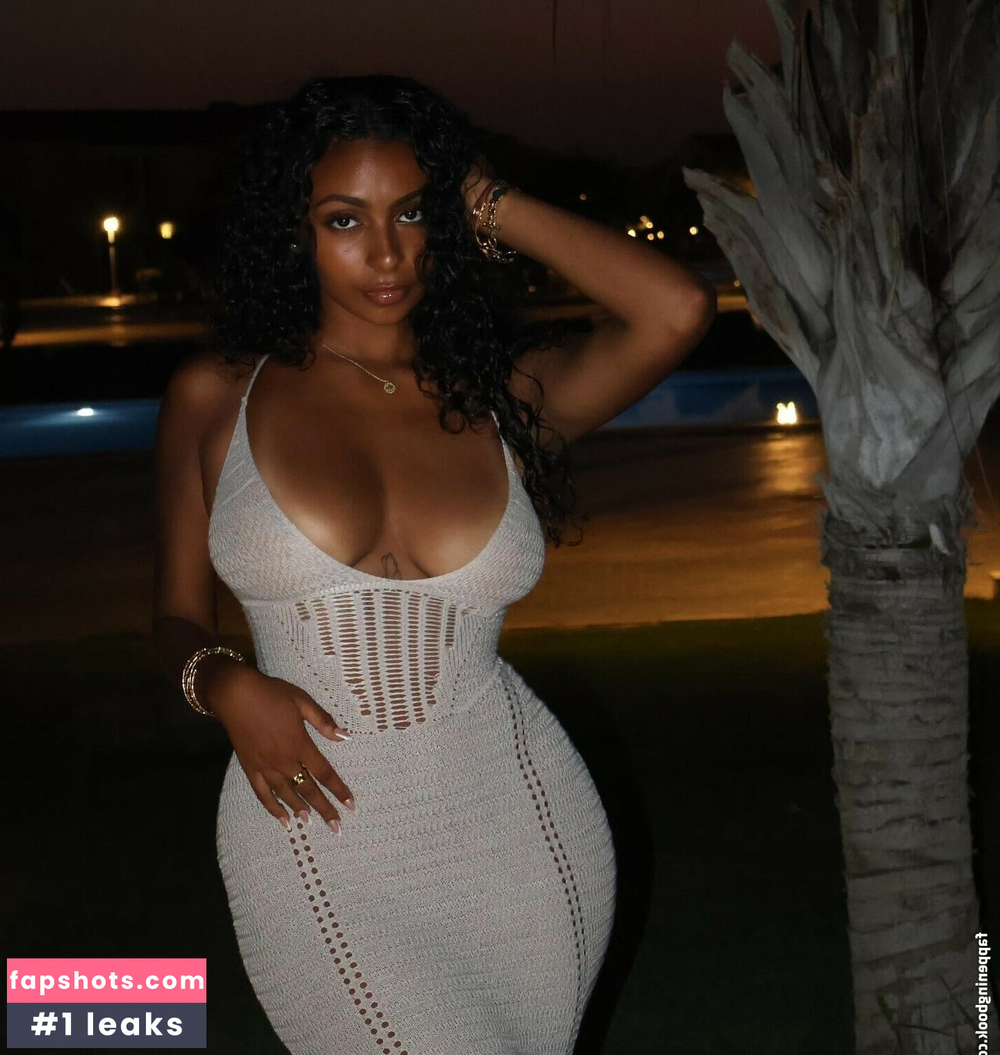 Mariahellie gallery photo #15