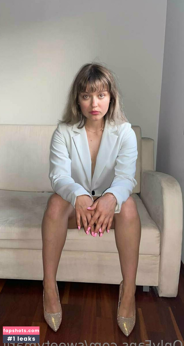 mariaholovko gallery photo #18