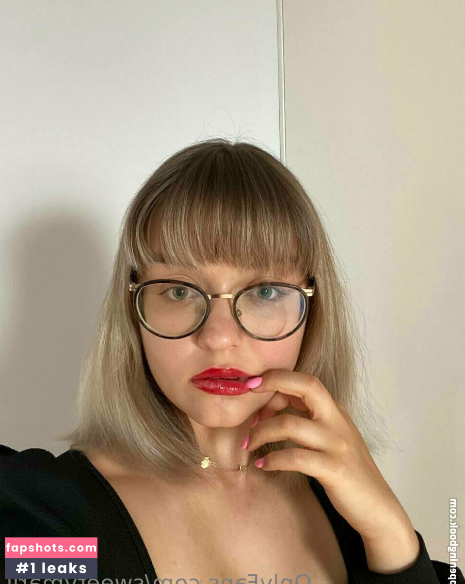 mariaholovko gallery photo #5