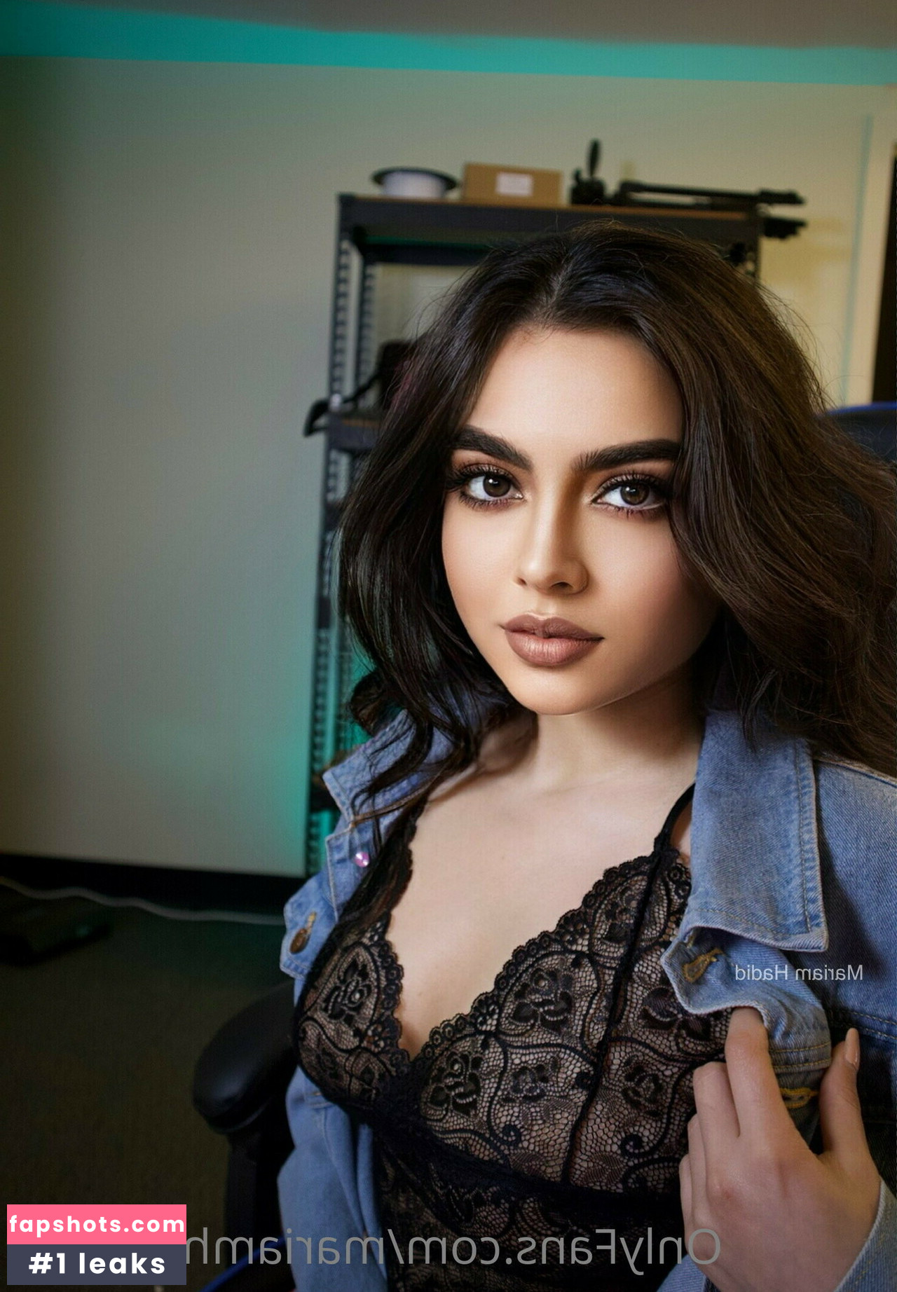 Mariam Hadid nude babe gallery