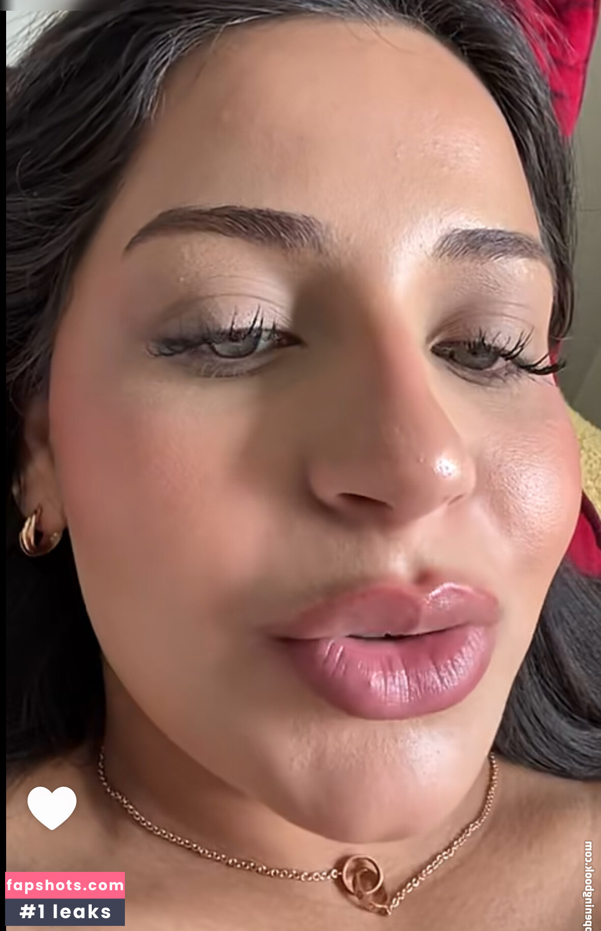 Mariamalkk gallery photo #8