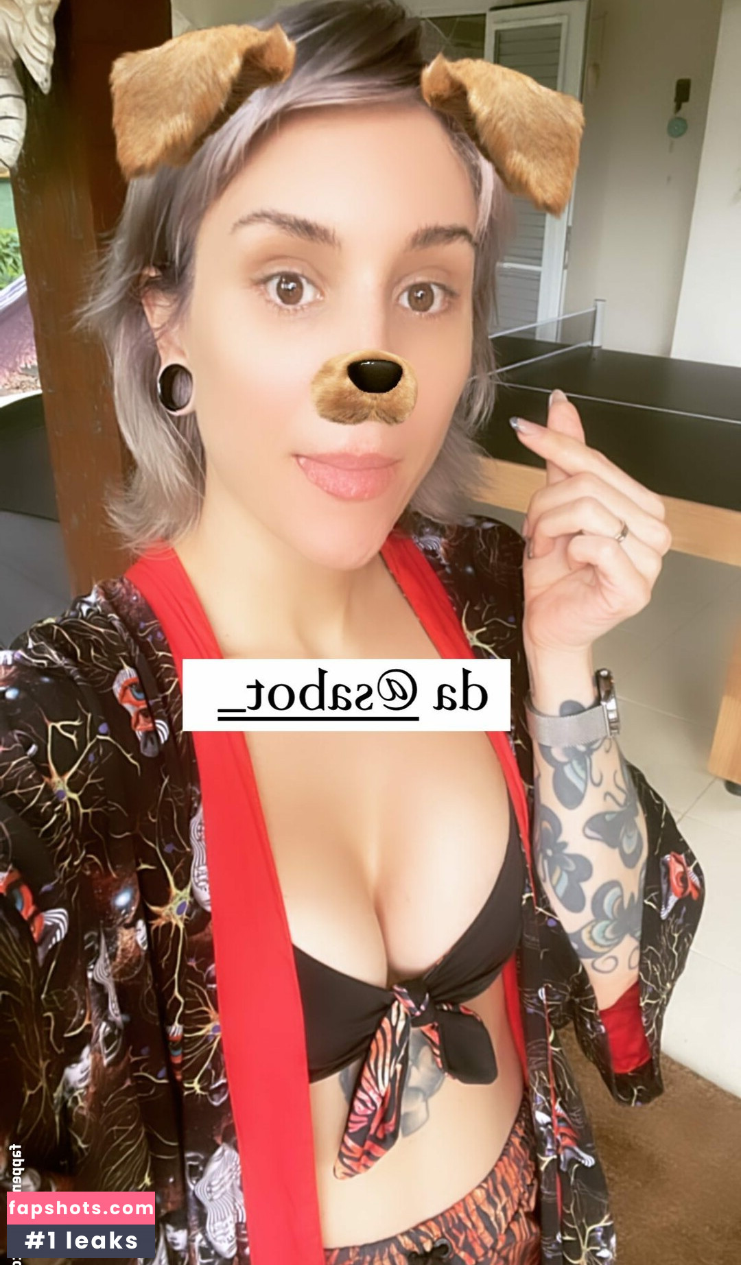 Mariana Ayres gallery photo #23